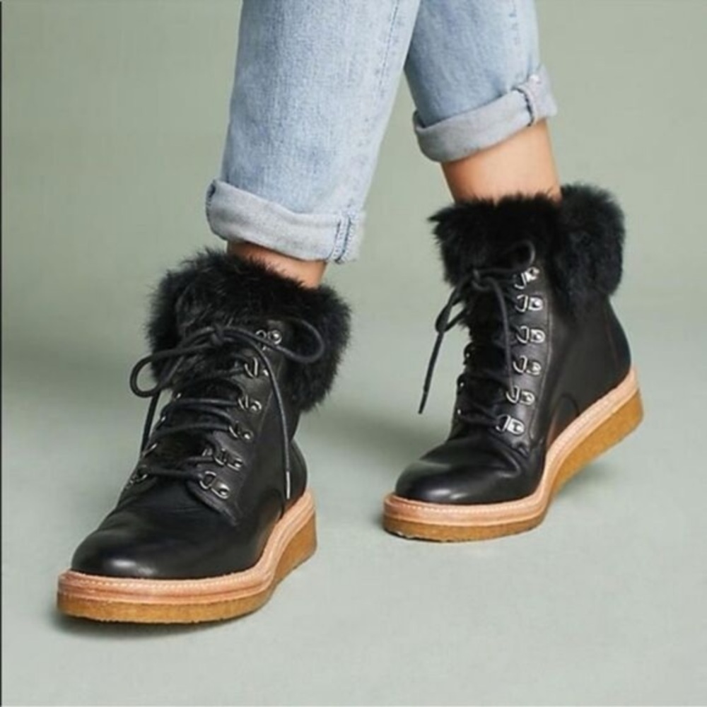 Botkier Winter Hiking Boots in Black Leather and Fur size 7